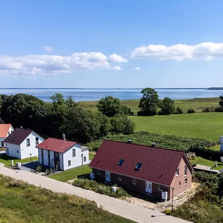 Ostseeglueck - Tatil Evi Klausdorf (Vorpommern-Rugen)